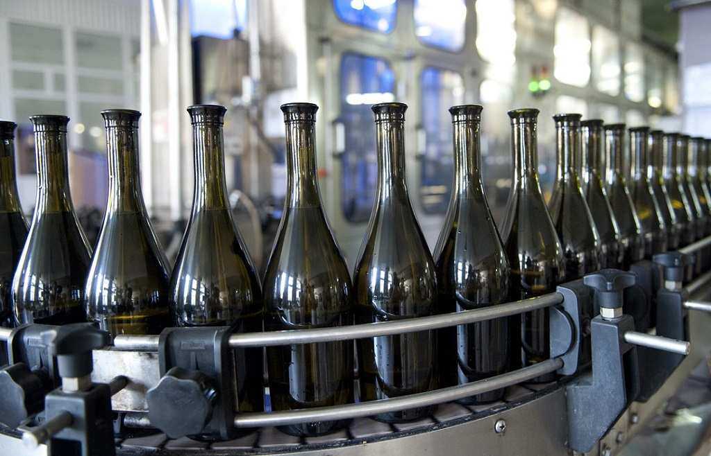 Производство и изготовление вина, карбоническая мацерация в виноделии