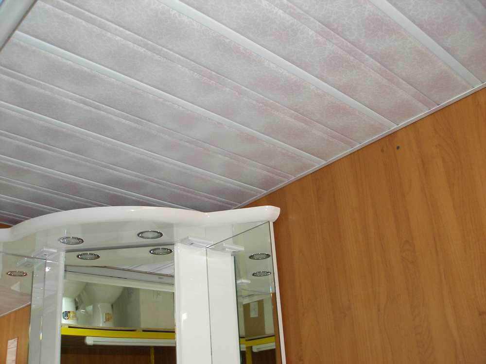 Панели пвх для потолка: размеры потолочных панелей, пластиковые панели на потолок, длина, какие лучше