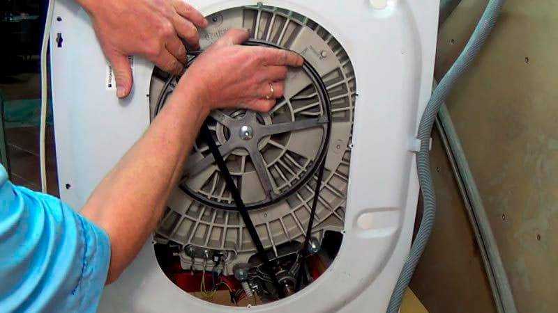 Не крутится барабан в стиральной машине ✅: причины, почему не вращается при стирке, ремонт, заклинило, что делать когда гудит, набирает воду но не крутит