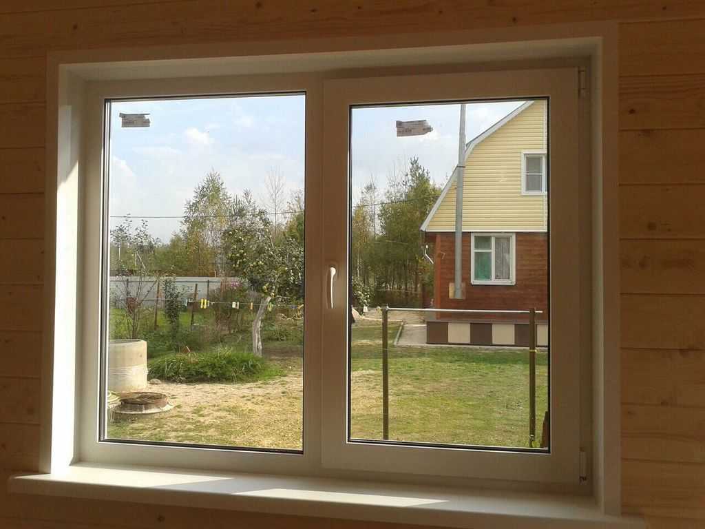 Красивые окна в деревянном доме — лучшие идеи дизайна, советы по выбору материалов и варианты установки (90 фото)