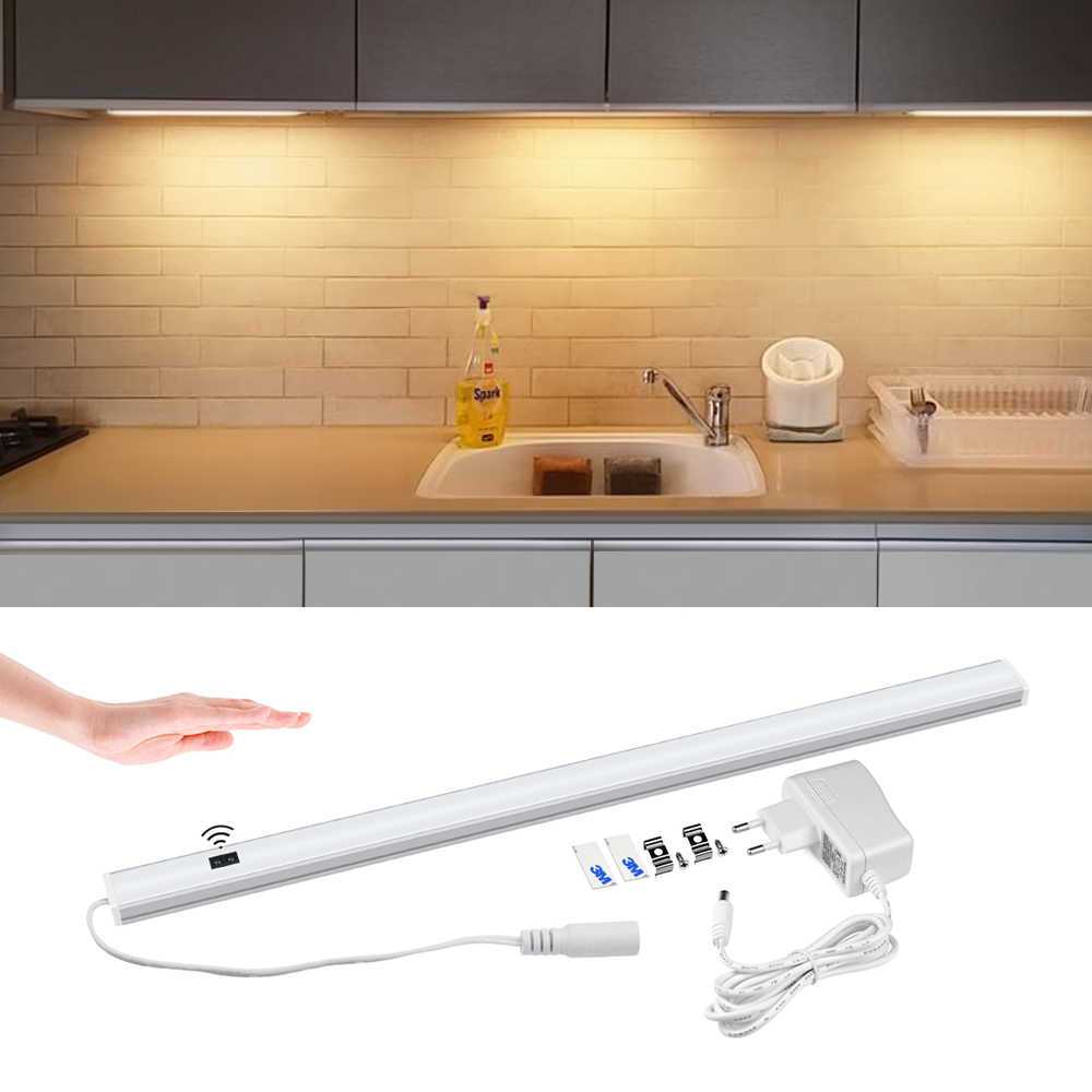 Установка светодиодной ленты на кухне (26 фото): как установить, прикрепить и подключить диодную ленту к кухонному гарнитуру своими руками?