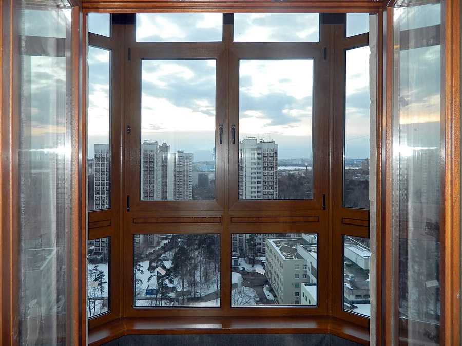 Панорамное остекление балкона (89 фото): дизайн лоджии с панорамными окнами, плюсы и минусы, теплое остекление