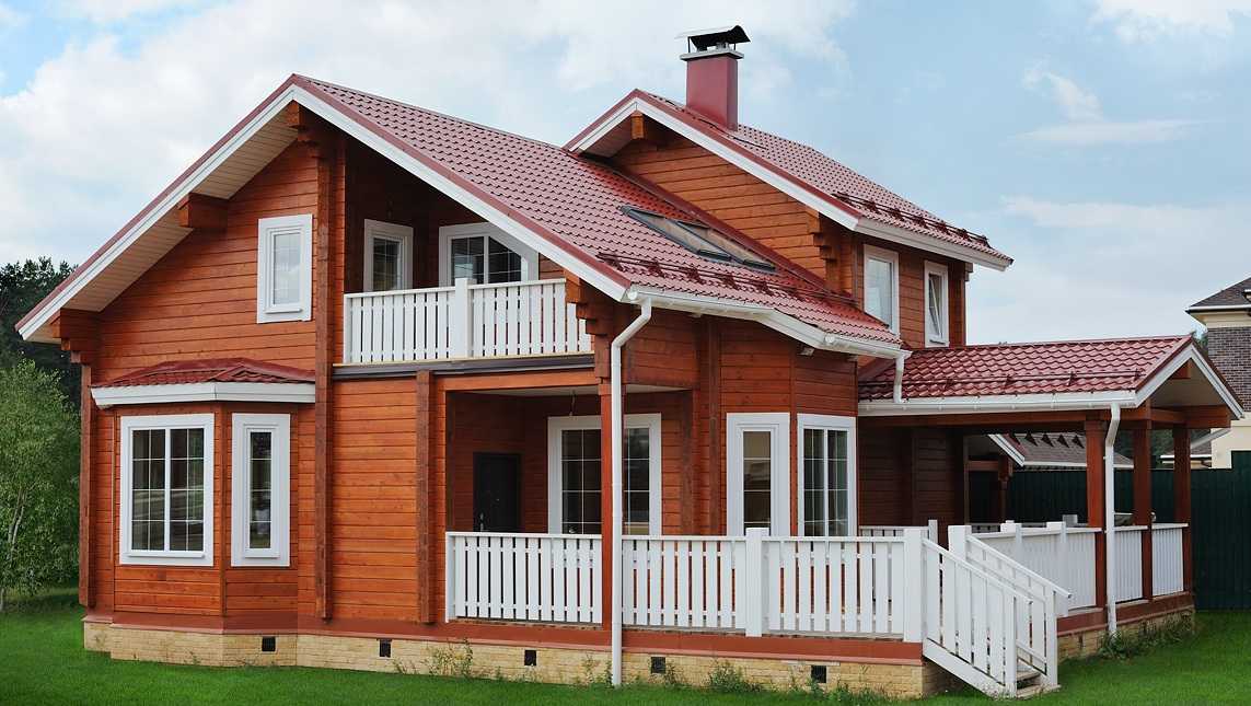 Чем покрасить деревянный дом внутри: советы профессионалов