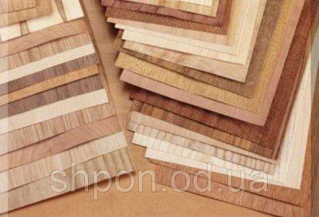 Деревянные панели для внутренней отделки стен: обшивка в квартире панелями из натурального массива дерева, реечными декоративными стеновыми панелями