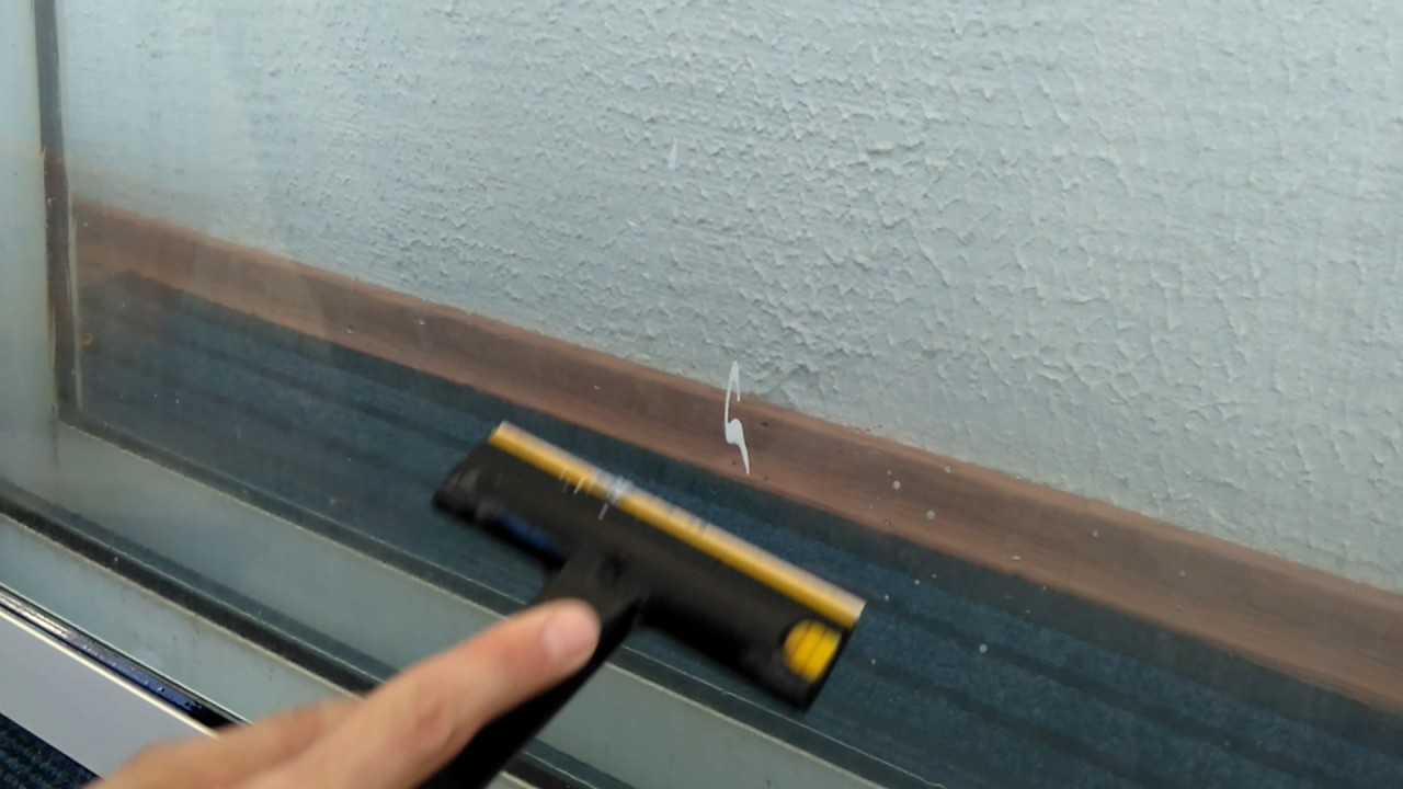 Как очистить окно от краски - способы и средства