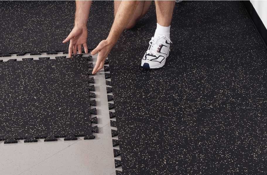 Укладка коврового покрытия из ковровой плитки: технология монтажа