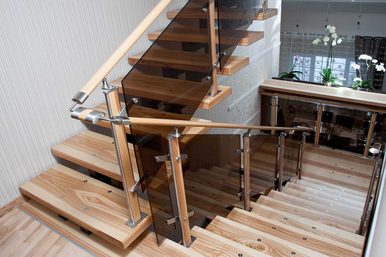 Деревянные лестницы – как сделать, установить и покрасить, рекомендации по реставрации конструкции