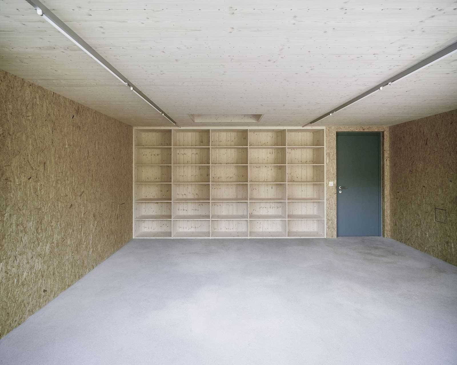 Отделка гаража внутри: фото внутренней облицовки, а также, как отделать стены, потолок, пол изнутри гаража