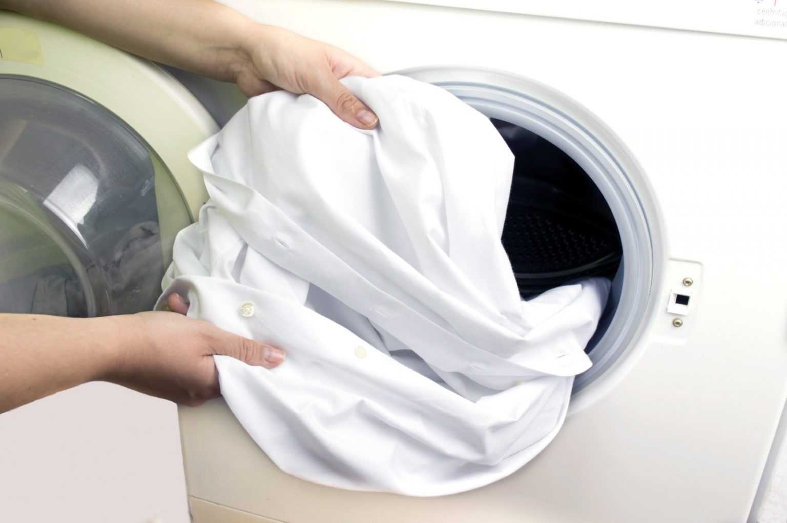 Почему белье после стирки в стиральной машине пахнет затхлым, тухлым или кислым, в чем причина неприятного запаха?