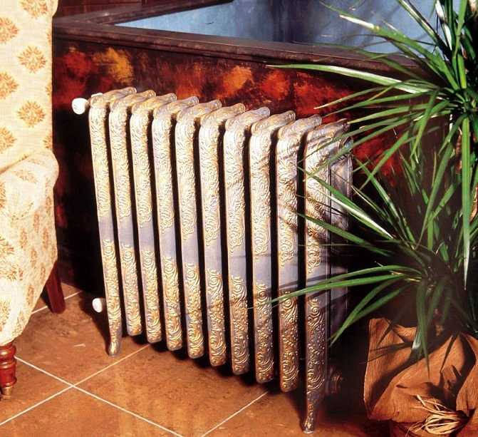 Чугунные радиаторы отопления: нового и старого образца, в стиле "ретро", их производители, характеристики, фото