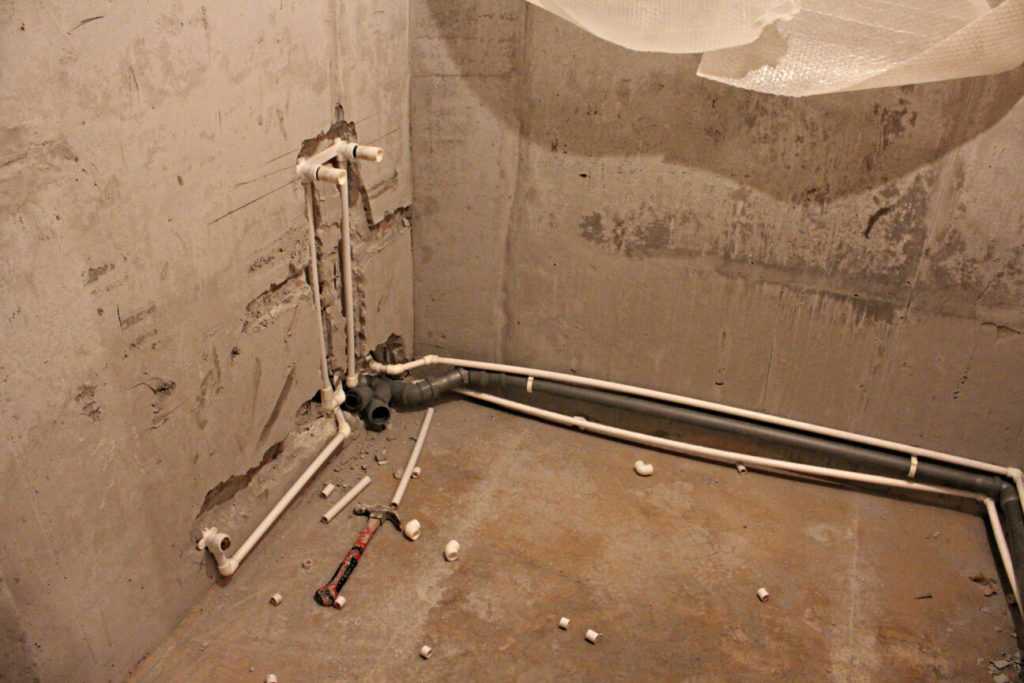 Замена труб в ванной и туалете самостоятельно - пошаговая инструкция