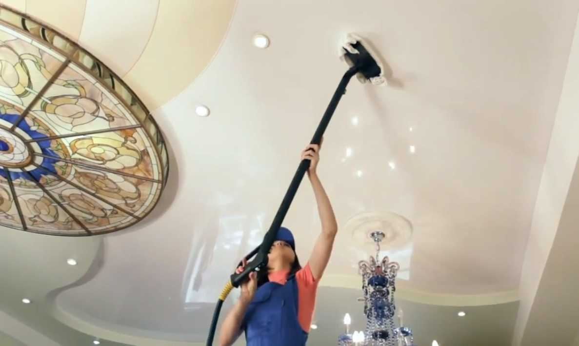 Чем мыть натяжные потолки: как правильно вымыть глянцевый и матовый потолок, фото и видео примеры