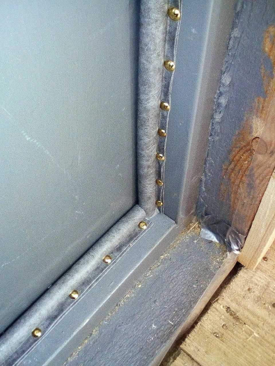 Инструкция, как утеплить дверь?