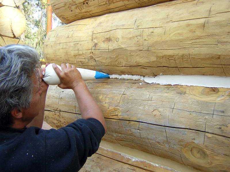 Свойства и применение герметика для дерева «теплый шов»