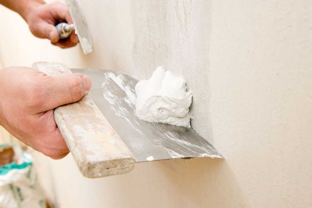 Шпаклевка стен: как правильно шпаклевать, шпаклевание своими руками, как выровнять стены шпатлевкой