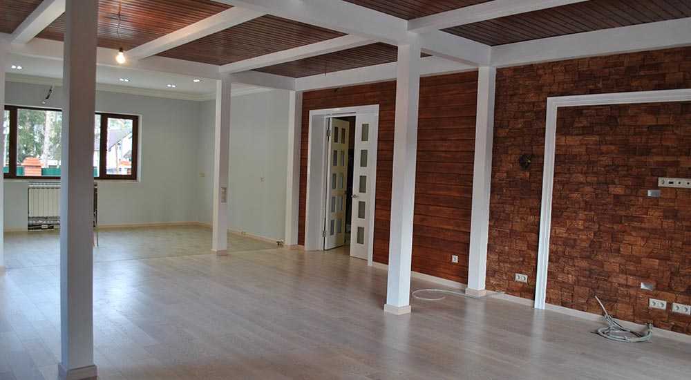 Чем покрасить деревянный дом внутри: рекомендации специалистов